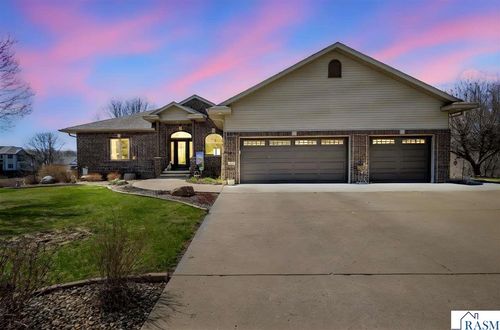 116 Sunburst Cir, Mankato, MN, 56001-4792 | Card Image