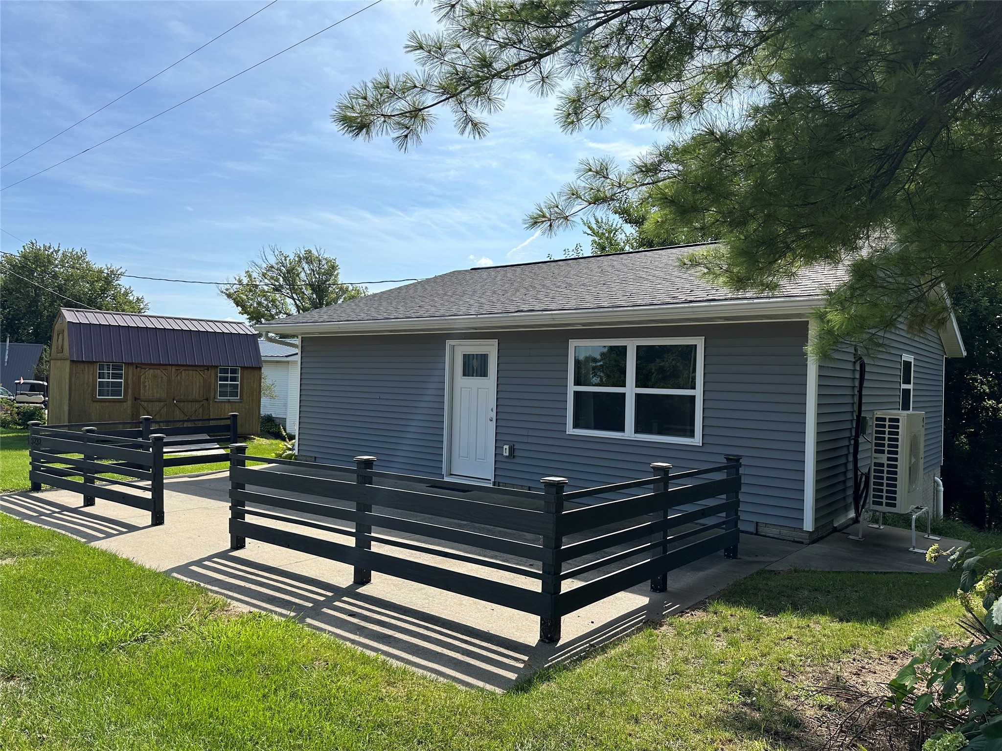 Skyline Dr, Brooklyn, IA 52211