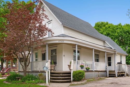 67823 Gleason St, Richmond, MI, 48062-1361 | Card Image