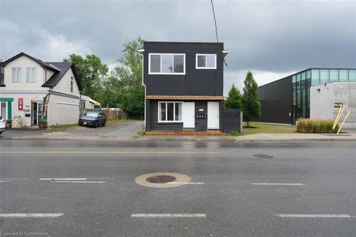 455 E Main St, Welland, ON, L3B3X7 | Card Image