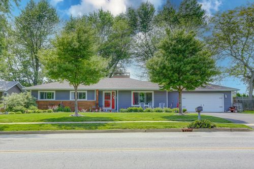 226 S Rathje Rd, Peotone, IL, 60468-9401 | Card Image