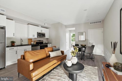 1710 N 22nd St, PHILADELPHIA, PA, 19121-3006 | Card Image