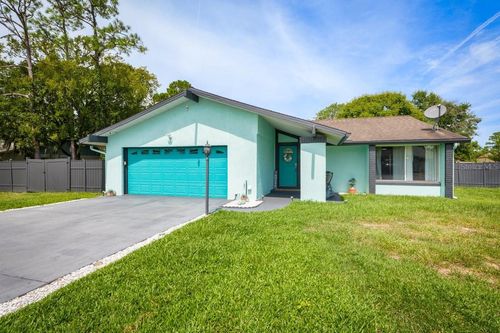 3 Clark Ln, Palm Coast, FL, 32137-8140 | Card Image