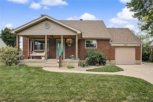 2121 Hazel Ave, Kettering, OH, 45420-2125 | Card Image