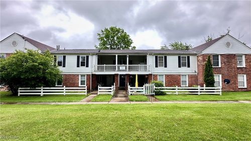 24 Washington Sq, Euclid, OH, 44143 | Card Image