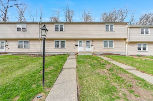 unit-17-2833 Route 9d, Wappingers Falls, NY, 12590-1579 | Card Image