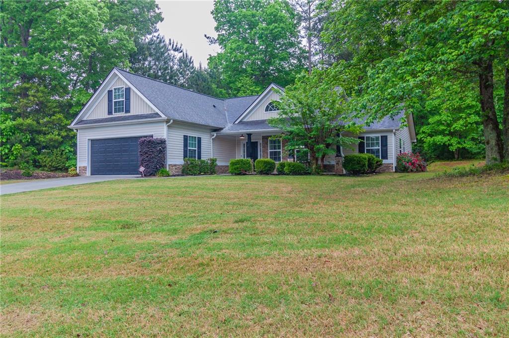 Aaron Ct, Loganville, GA 30052