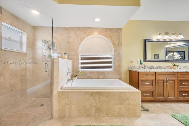 8663 Nw 50 Th Dr, House other with 4 bedrooms, 3 bathrooms and null parking in Coral Springs FL | Image 16