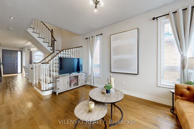46 Gauguin Ave, House attached with 4 bedrooms, 4 bathrooms and 3 parking in Vaughan ON | Image 7