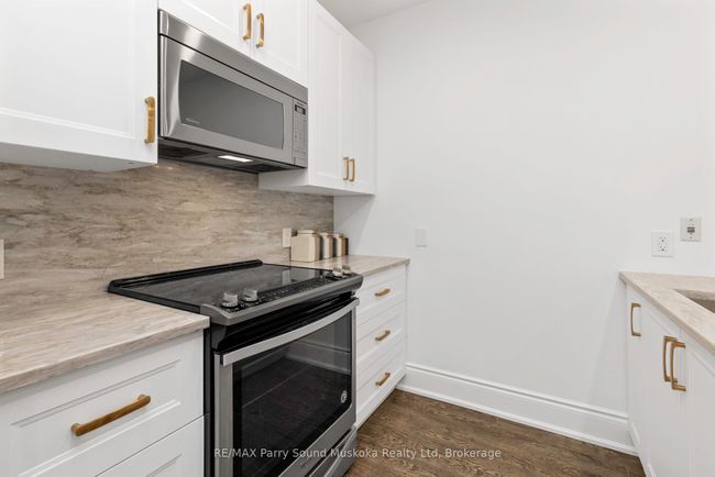 201 - 11c Salt Dock Rd, Condo with 2 bedrooms, 2 bathrooms and null parking in Parry Sound ON | Image 20