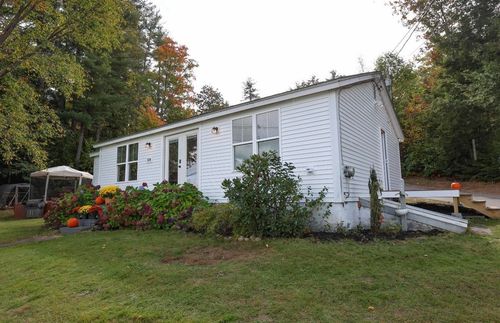 320 Webster Ave, Franklin, NH, 03235-2412 | Card Image