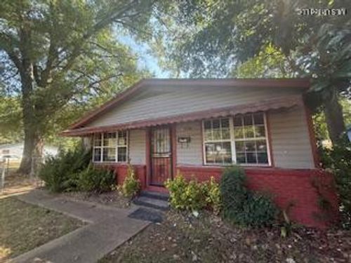 611 3rd Ave N, Greenwood, MS, 38930-6010 | Card Image