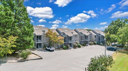 unit-1323-100 Sailors Cove Dr, Moneta, VA, 24121-3391 | Card Image