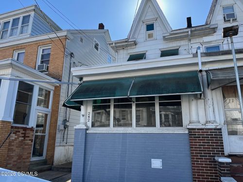 242 W 3rd Street, Mt. Carmel, PA, 17851 | Card Image