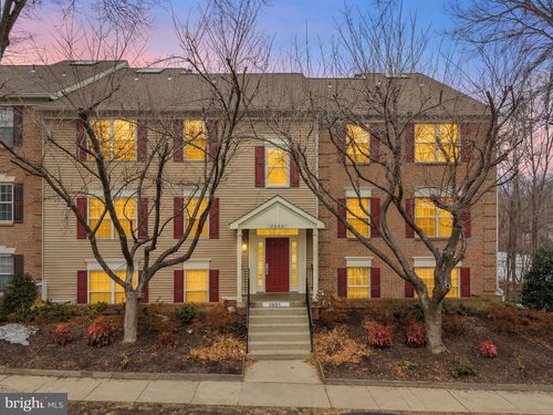 apt-301-3804 Green Ridge Ct, FAIRFAX, VA, 22033-2635 | Card Image