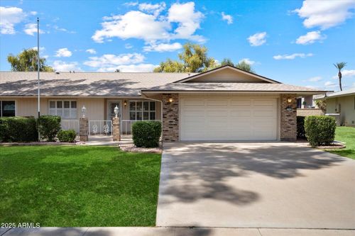 15438 N Lakeforest Dr, Sun City, AZ, 85351-2033 | Card Image