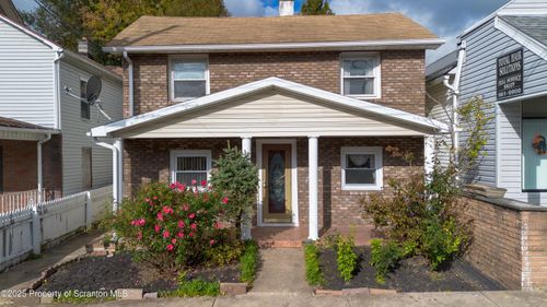 535 N Hyde Park Ave, Scranton, PA, 18504-1843 | Card Image