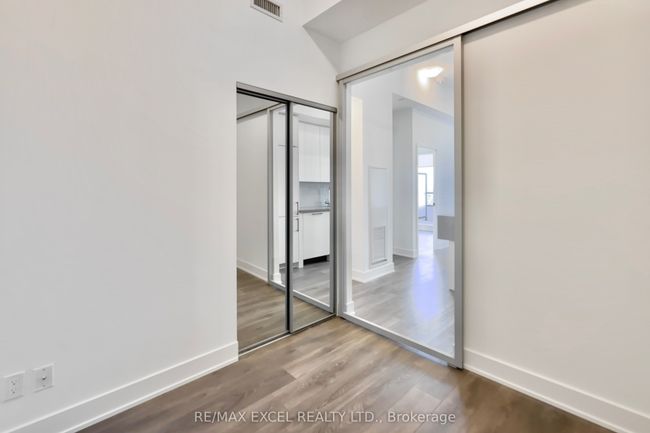 429 - 2485 Taunton Rd, Condo with 2 bedrooms, 2 bathrooms and 1 parking in Oakville ON | Image 14