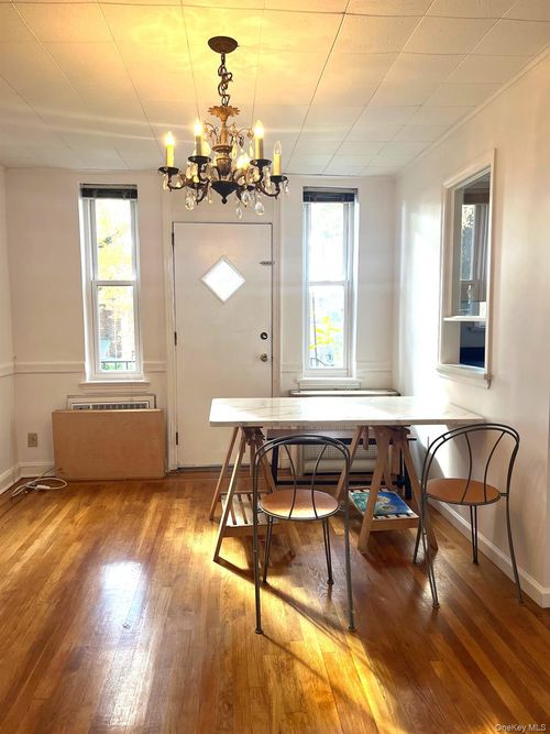 1945 Paulding Ave, Bronx, NY, 10462-3128 | Card Image