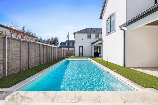 11021 Royalshire Dr, House other with 5 bedrooms, 9 bathrooms and null parking in Dallas TX | Image 27