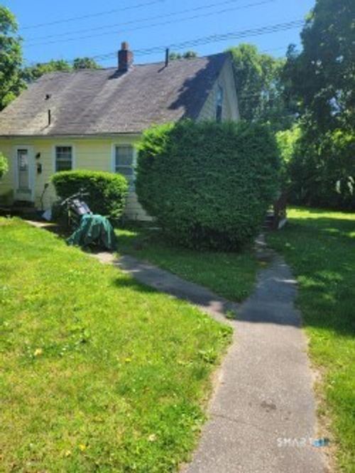 87-A Elderkin Avenue, Groton, CT, 06340 | Card Image