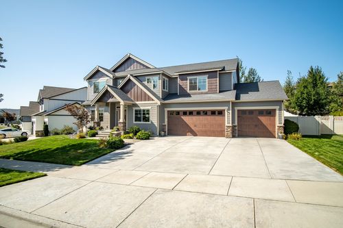 2120 S Selkirk Dr, Spokane Valley, WA, 99016-5072 | Card Image