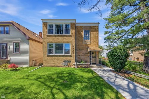 2918 N 75th Ct, Elmwood Park, IL, 60707-1123 | Card Image
