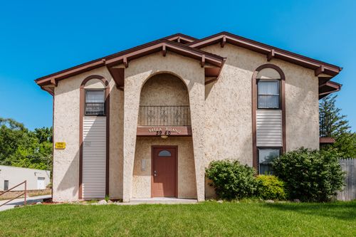 5942 S 27th St, Milwaukee, WI, 53221-4176 | Card Image