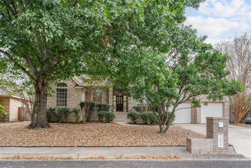 10018 Wild Dunes Dr, Austin, TX, 78747-1307 | Card Image