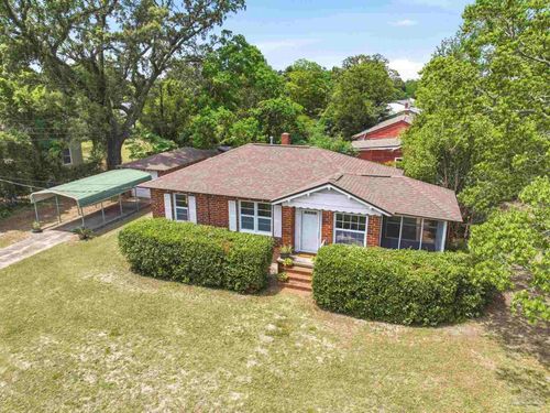 207 Greve Rd, Pensacola, FL, 32507-3180 | Card Image