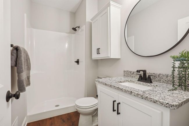 Main Floor 3/4 Bath | Image 22