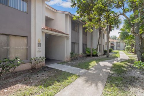 3229-3229 Coral Lake Dr, Coral Springs, FL, 33065-4658 | Card Image
