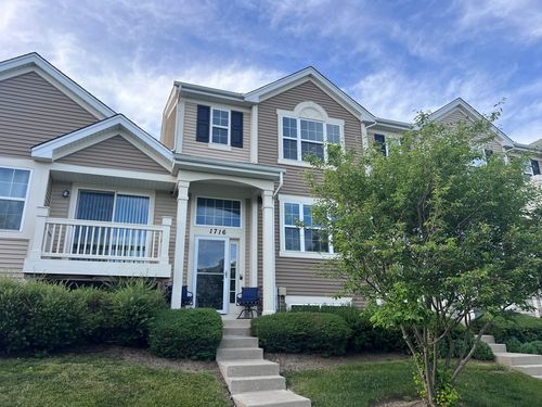 1716-1716 Windward Drive, Pingree Grove, IL, 60140 | Card Image