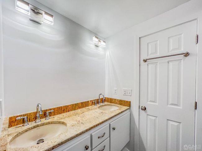 15 Birch St, House other with 2 bedrooms, 1 bathrooms and null parking in Port Reading NJ | Image 11
