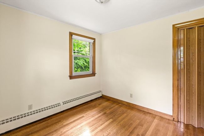 16 Sheldon Ave, House other with 3 bedrooms, 2 bathrooms and 2 parking in Easthampton MA | Image 25
