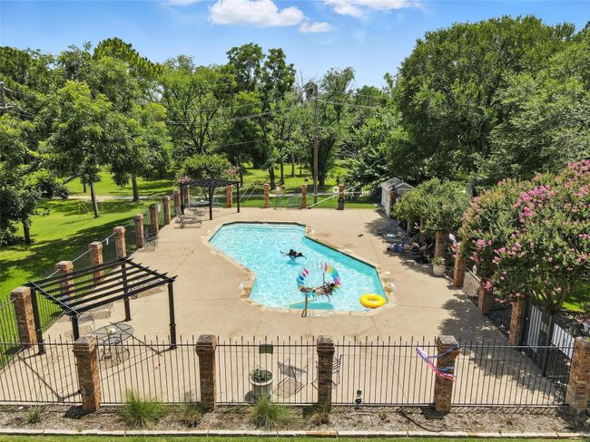 15 Abbey Rd, Townhouse with 2 bedrooms, 2 bathrooms and null parking in Euless TX | Image 24