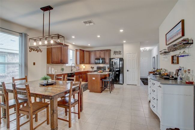 165 Pivot Dr, House other with 4 bedrooms, 3 bathrooms and null parking in Taylor TX | Image 12