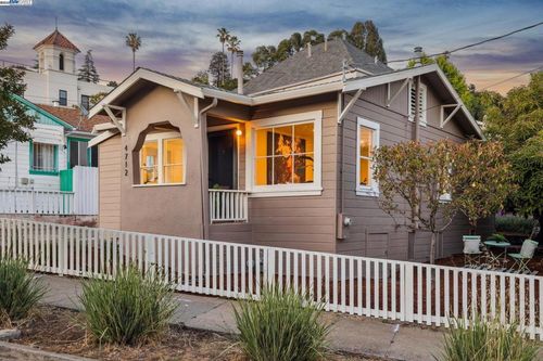 4712 Tompkins Avenue, Oakland, CA, 94619 | Card Image