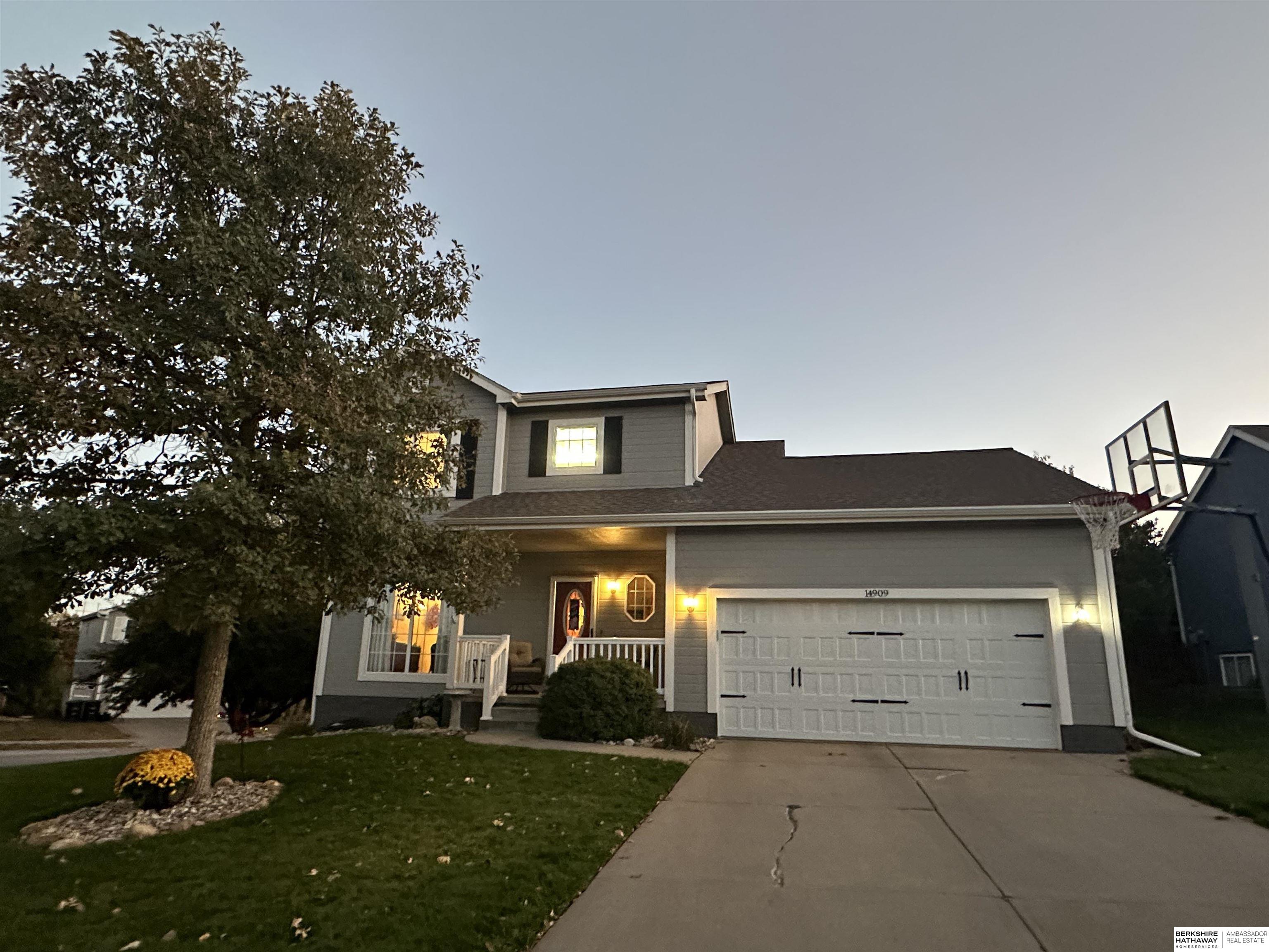 Butler Ave, Omaha, NE 68116