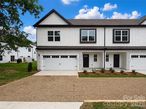 1242 N Sharon Amity Rd, Charlotte, NC, 28211-3144 | Card Image