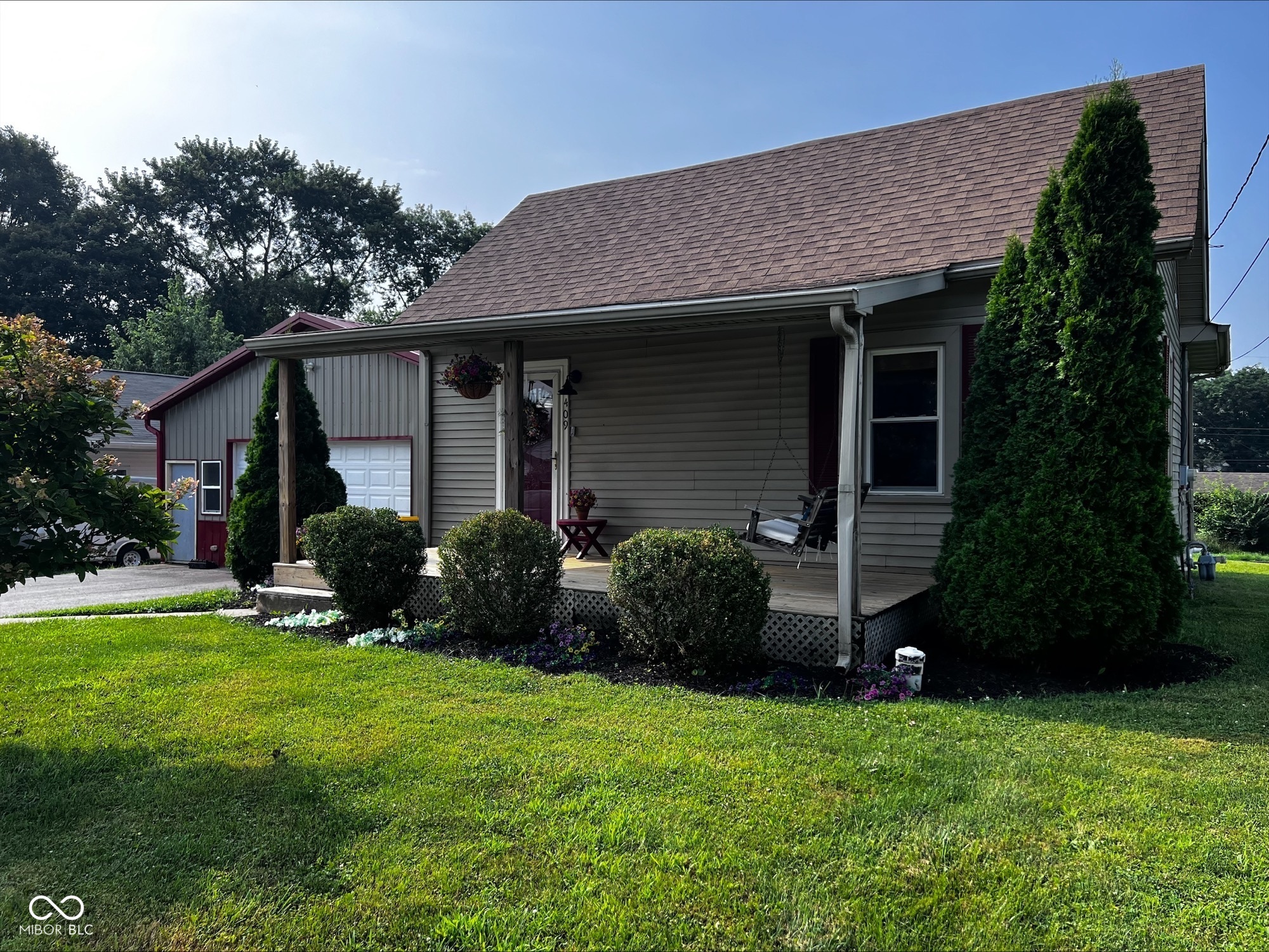 Residential in Lapel 3