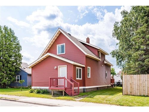 4022 E 2nd St, Superior, WI, 54880-4209 | Card Image