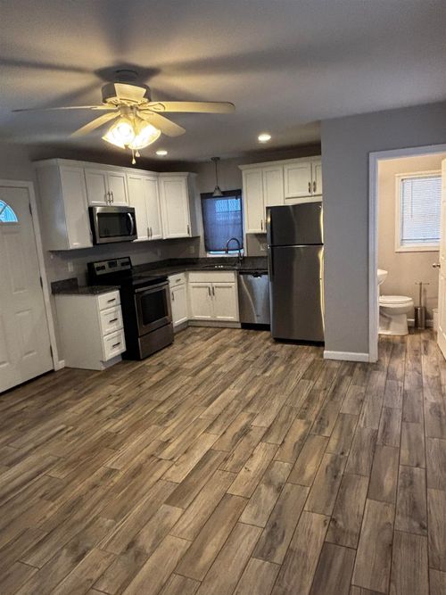 b-14 Winsor Ave, Concord, NH, 03303-2097 | Card Image