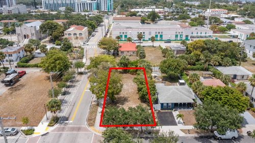 447 20th St, WEST PALM BEACH, FL, 33407-6373 | Card Image