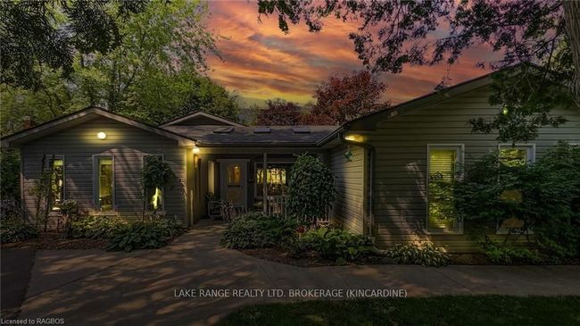 129 Huron Rd, House other with 3 bedrooms, 3 bathrooms and 5 parking in Kincardine ON | Image 4