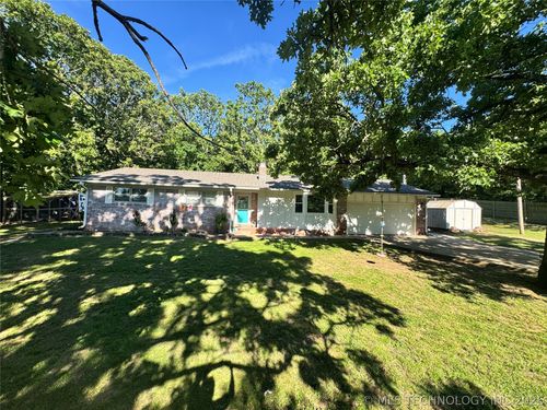 1850 Woodland Rd, Muskogee, OK, 74403-8213 | Card Image