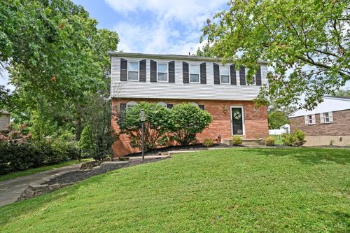 137 Brushwood Dr, Loveland, OH, 45140 | Card Image