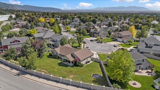 338 N Homestead Ln, House other with 6 bedrooms, 4 bathrooms and 3 parking in Fruit Heights UT | Image 52