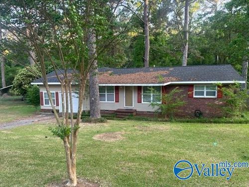 182 Woodland Hills Dr, Ozark, AL, 36360-1166 | Card Image