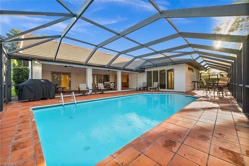 544 Roma Ct, Naples, FL, 34110-6402 | Card Image